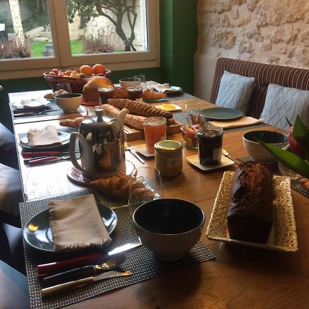 La Vethinoise Bed & Breakfast Vetheuil ภายนอก รูปภาพ